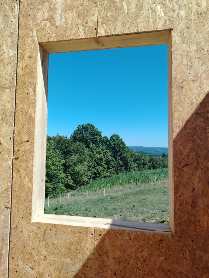 DomoStrojBrckoMontazneKuce (2)